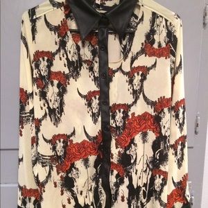 Skull, rose and black leather blouse